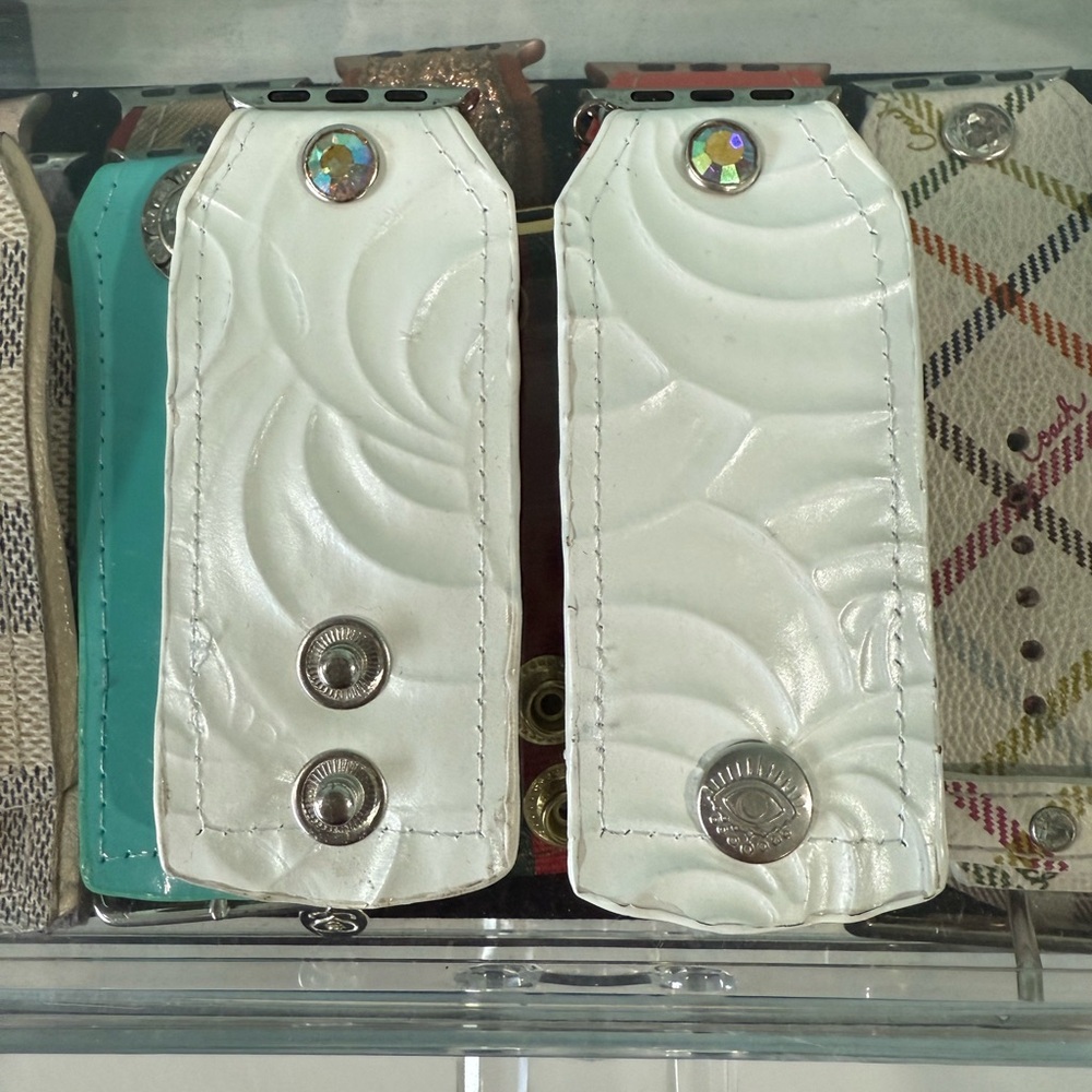White Quilted Snap-On Accessories